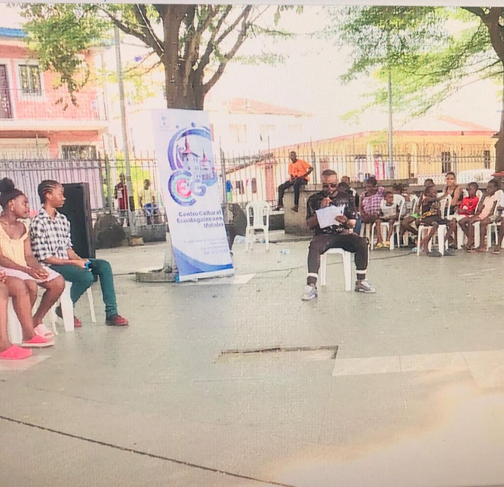 El Centro Cultural Ecuatoguineano de Malabo clausura la festividad del Día del Libro con un concurso