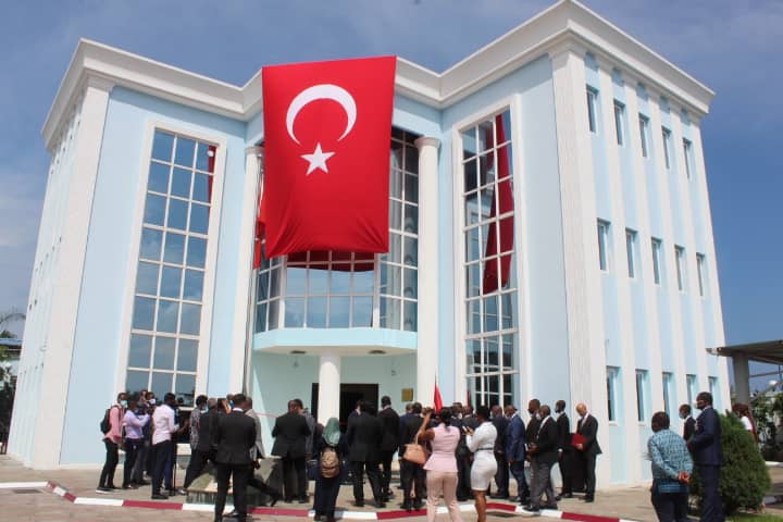 La embajada de Turquía oferta becas de maestría para ecuatoguineanos 